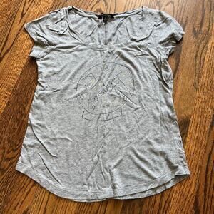 Banana Republic Let it Snow Holiday Outdoors Modal Blend Winter Tee - M